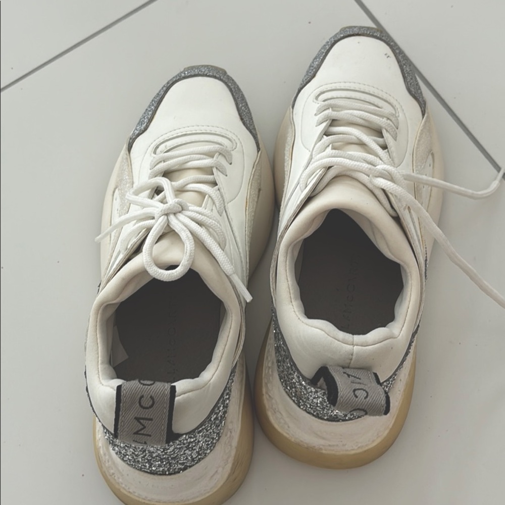 Stella McCartney
Eclypse low-top sneakers white 36